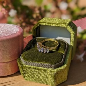 Vintage Art Deco Style Marquis Tanzanite 10K Yellow Gold Ring